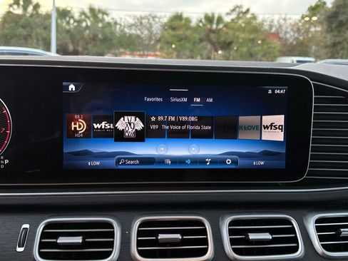 Certified 2025 Mercedes-Benz GLS 450 4MATIC image 21