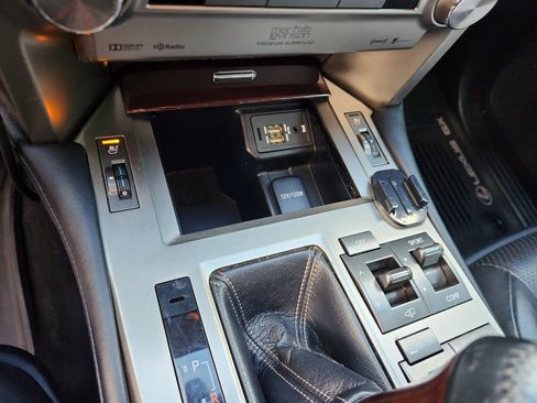 Used 2017 Lexus GX 460 Luxury image 17