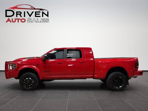 Used 2023 RAM 3500 Laramie w/ Night Edition AWD/4WD image 1
