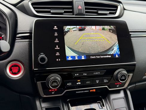 Used 2018 Honda CR-V Touring image 22