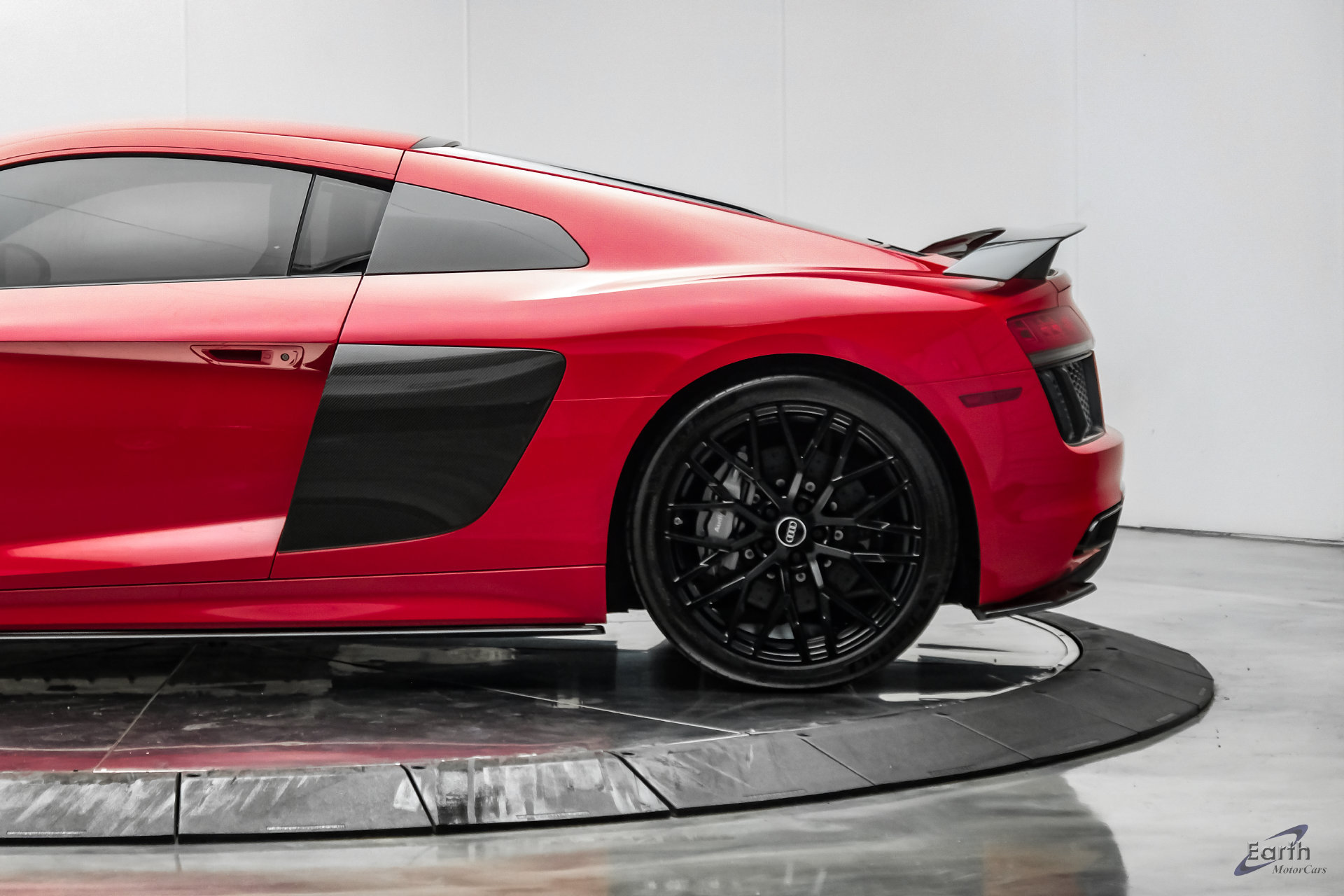 Used 2017 Audi R8 V10 plus AWD/4WD image 8