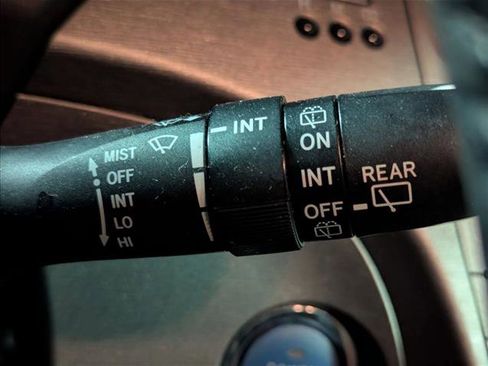 Used 2012 Toyota Prius Four image 20