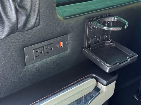 Used 2023 Mercedes-Benz Sprinter 3500 image 79