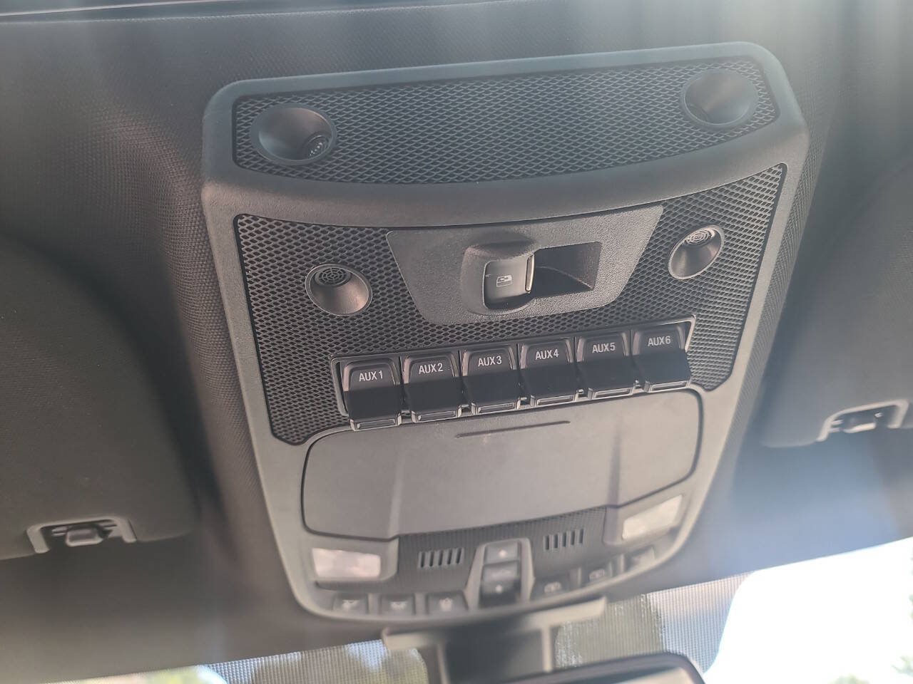 Used 2018 Ford F150 Raptor w/ Equipment Group 802A Luxury AWD/4WD image 26