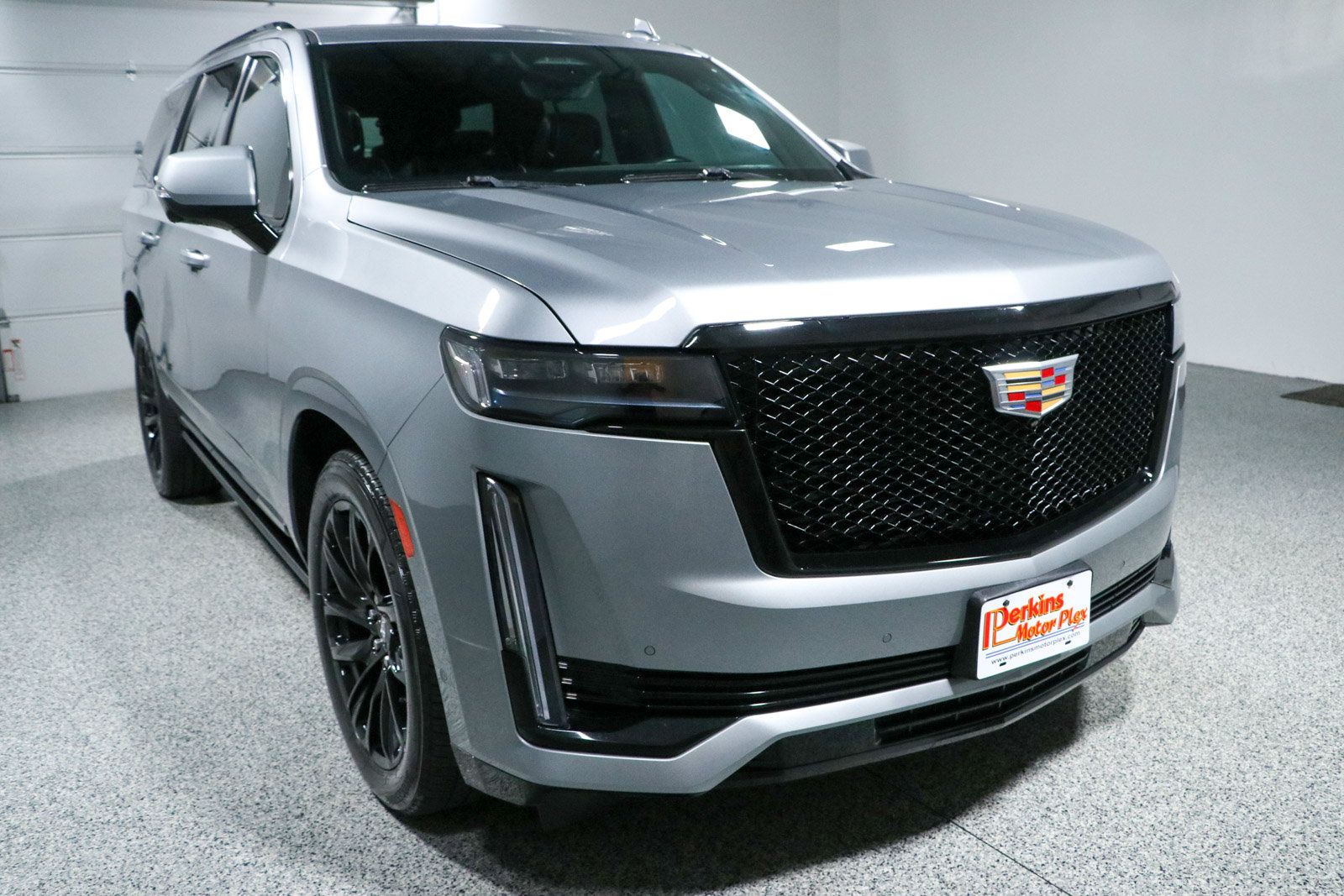 Used 2023 Cadillac Escalade Sport w/ Touring Package AWD/4WD image 5