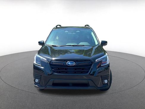 Used 2024 Subaru Forester Limited AWD/4WD image 4