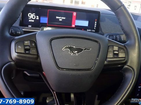 Used 2022 Ford Mustang Mach-E Premium image 17