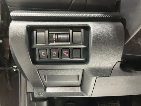 Used 2023 Subaru Crosstrek 2.0i Premium AWD/4WD image 13