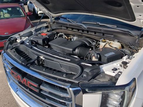 Used 2021 GMC Yukon XL SLT w/ SLT Premium Package image 54