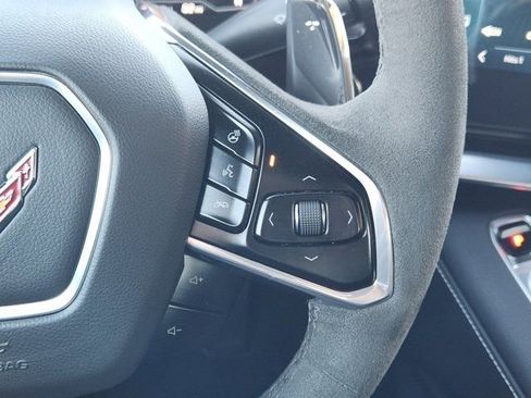 Used 2024 Chevrolet Corvette Stingray Preferred Conv w/ 2LT image 32