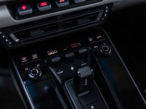 Certified 2022 Porsche 911 Carrera S RWD image 55