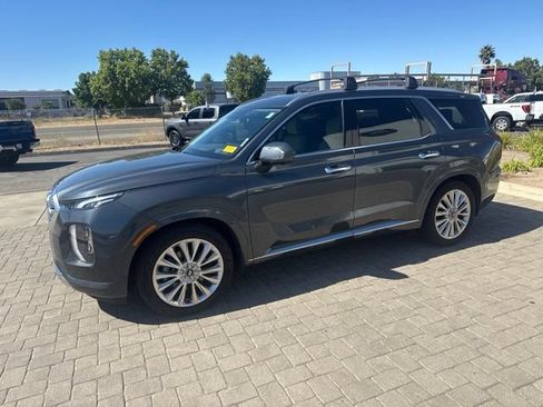 Used 2020 Hyundai Palisade Limited FWD image 4