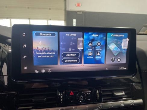 New 2026 Nissan Pathfinder SV image 18