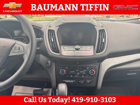 Used 2019 Ford Escape SE FWD image 25