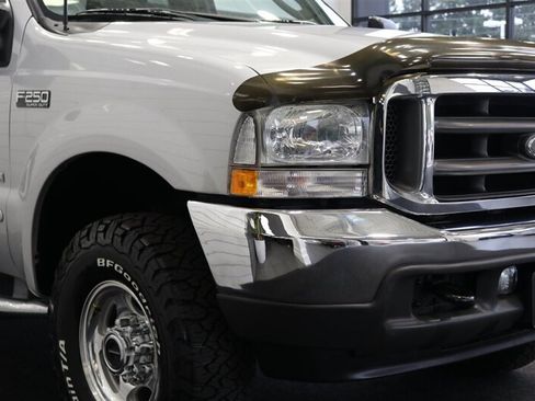 Used 2003 Ford F250 XLT AWD/4WD image 24