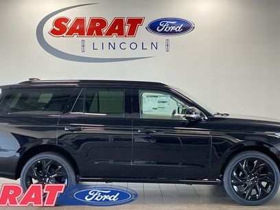 New 2027 Lincoln Navigator Reserve w/ Jet Appearance Package
