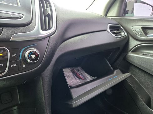 Used 2022 Chevrolet Equinox LT image 13