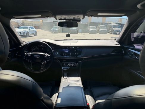 Used 2018 Cadillac CT6 2.0T image 16
