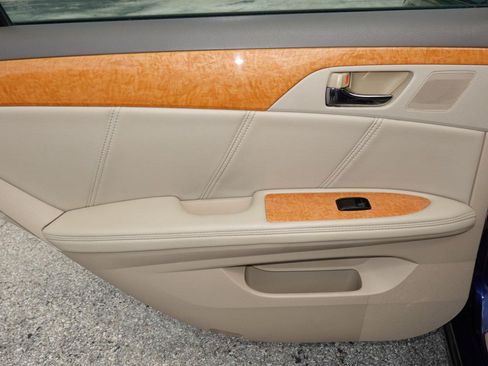 Used 2007 Toyota Avalon Limited FWD image 20