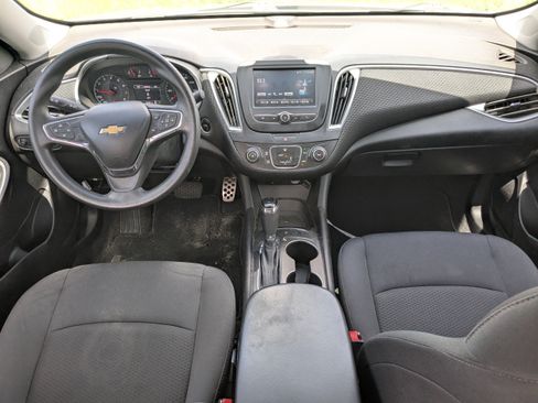 Used 2017 Chevrolet Malibu LS FWD image 11