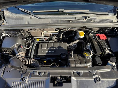 Used 2017 Chevrolet Trax LS image 6