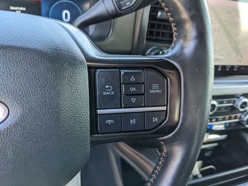 Used 2024 Ford F250 Platinum image 33