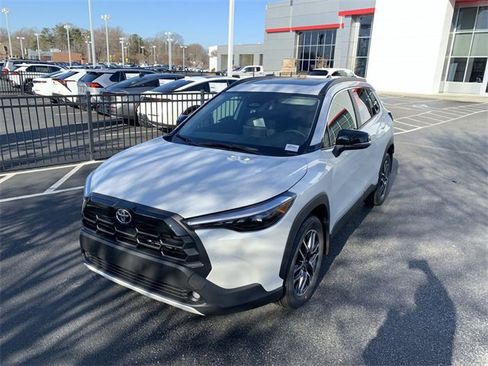 New 2026 Toyota Corolla Cross XLE image 1