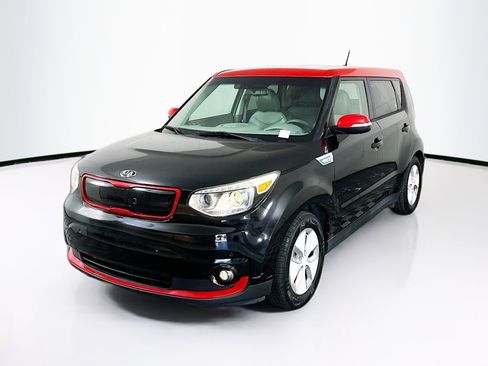 Used 2016 Kia Soul EV + image 3