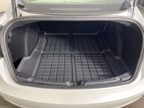 Used 2021 Tesla Model 3 Performance image 19