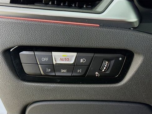 Certified 2022 BMW M4 Competition w/ Executive Package image 10