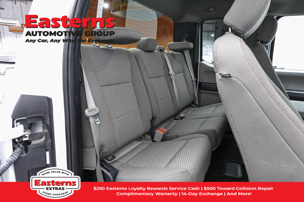 Used 2018 Ford F150 XLT w/ Equipment Group 302A Luxury AWD/4WD image 25