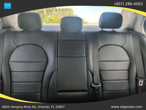 Used 2015 Mercedes-Benz C 300 4MATIC Sedan image 29