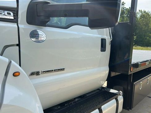Used 2019 Ford F650 2WD Regular Cab Super Duty image 24