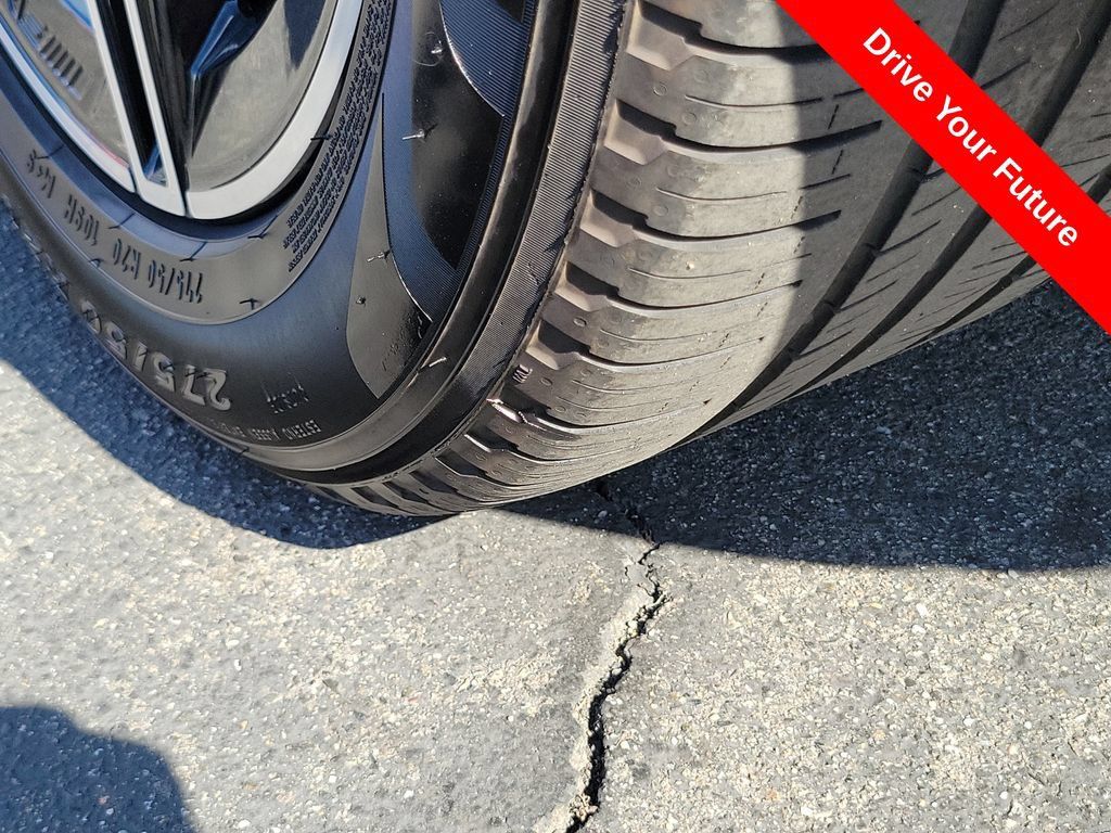 Used 2020 Mercedes-Benz GLE 450 4MATIC image 33