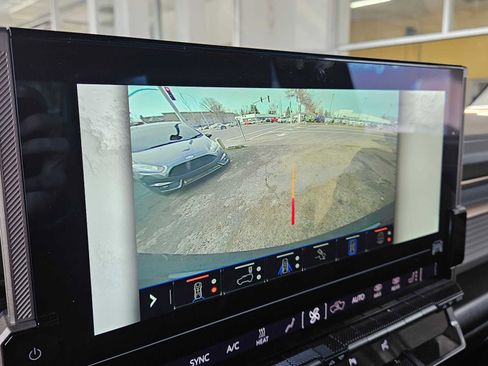 Used 2024 GMC Hummer EV 3X image 28