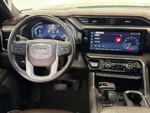 Used 2023 GMC Sierra 1500 Denali w/ Technology Package image 32