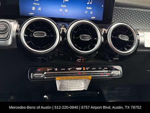 Certified 2025 Mercedes-Benz GLB 250 image 36