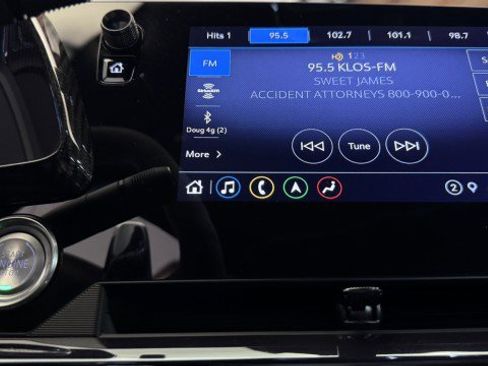 Used 2023 Chevrolet Corvette Stingray Premium Cpe w/ Z51 Performance Package RWD image 6