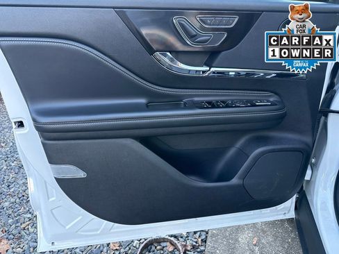 Used 2022 Lincoln Corsair Reserve w/ Equipment Group 201A image 20