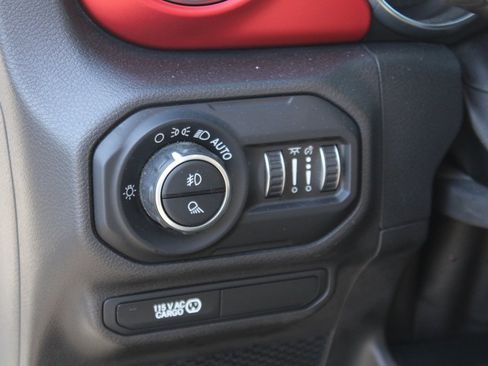 Used 2020 Jeep Gladiator Rubicon image 19