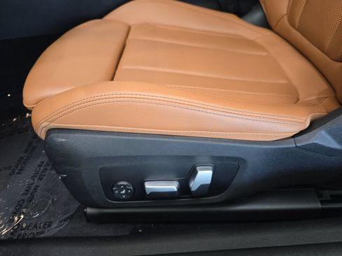 Certified 2023 BMW 430i Coupe w/ Convenience Package RWD image 25