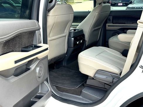 Used 2020 Ford Expedition Limited w/ Texas Edition Package image 22