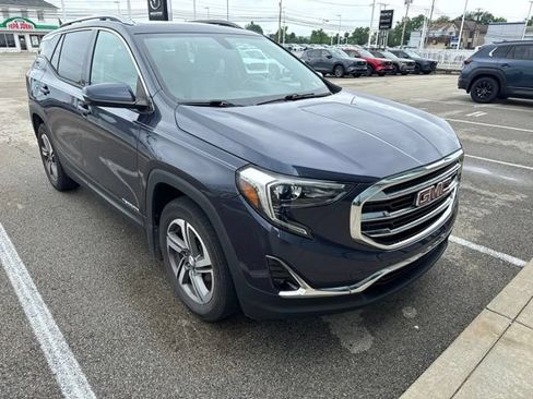 Used 2019 GMC Terrain SLT w/ Preferred Package AWD/4WD image 4