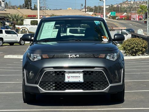 Used 2024 Kia Soul LX w/ Option Group 015 FWD image 7