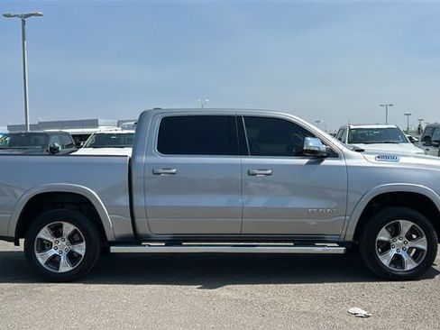 Used 2021 RAM 1500 Laramie AWD/4WD image 2