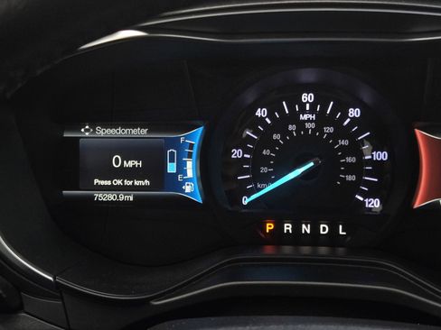 Used 2019 Ford Fusion Energi Titanium image 22