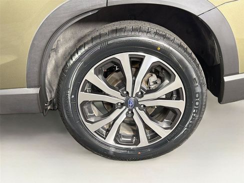 Used 2024 Subaru Forester Limited AWD/4WD image 36
