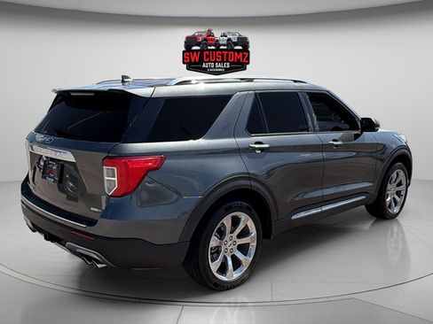 Used 2020 Ford Explorer Platinum w/ Premium Technology Package AWD/4WD image 7