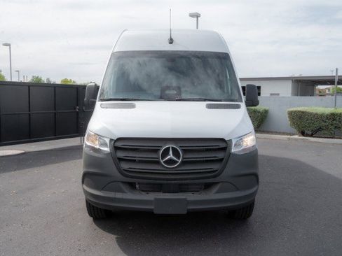 New 2025 Mercedes-Benz Sprinter 2500 image 2