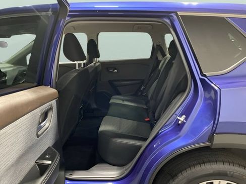 Certified 2023 Nissan Rogue SV AWD/4WD image 24